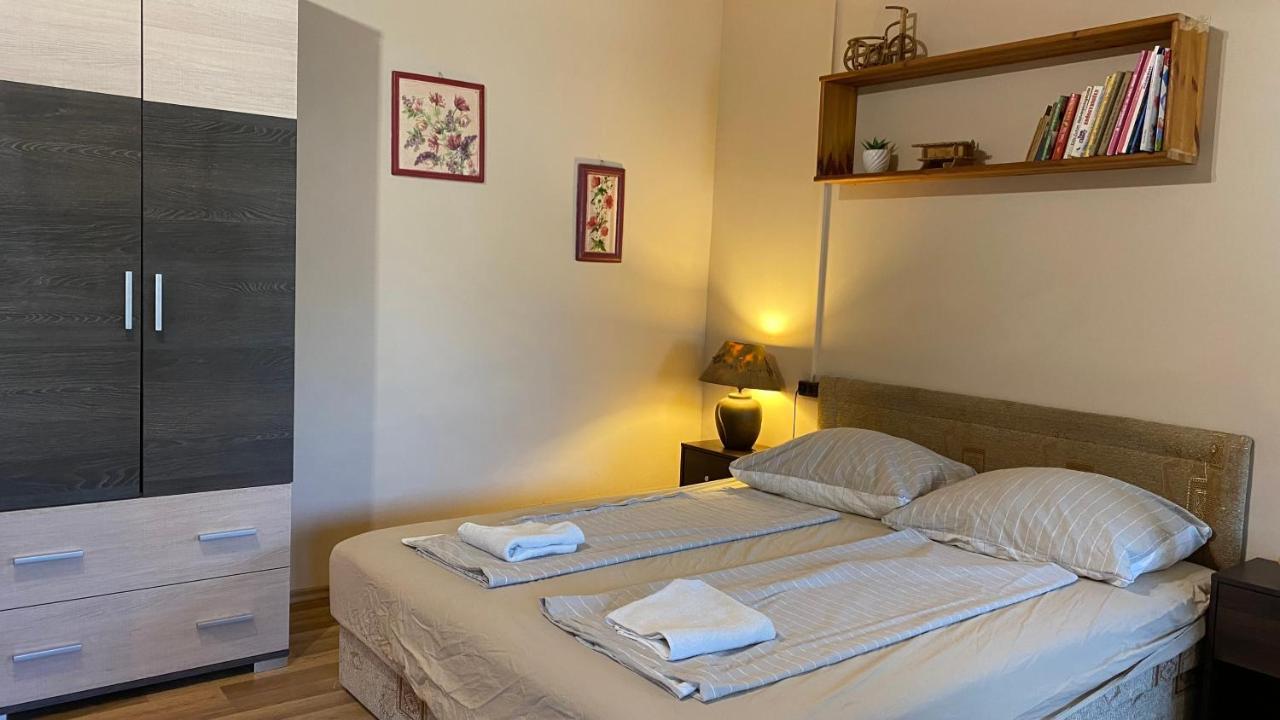 Bristol Apartments Baja Εξωτερικό φωτογραφία