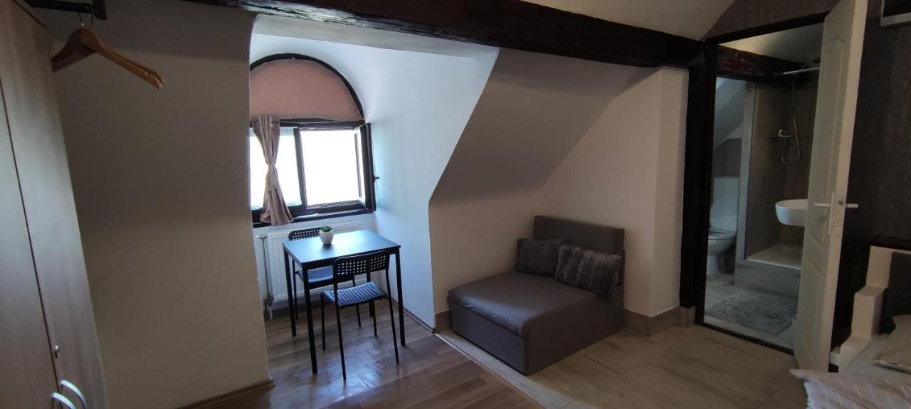 Bristol Apartments Baja Εξωτερικό φωτογραφία